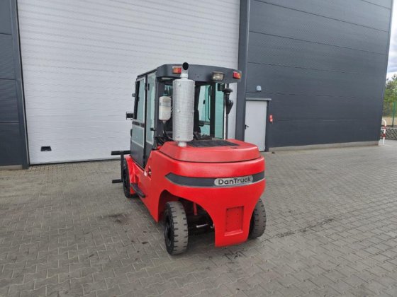 2007 年 Dan Truck 8450DG