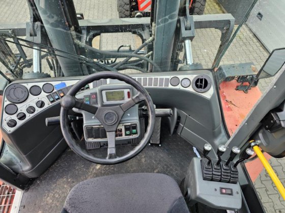 2008年卡尔玛DCD250-12LB柴油叉车