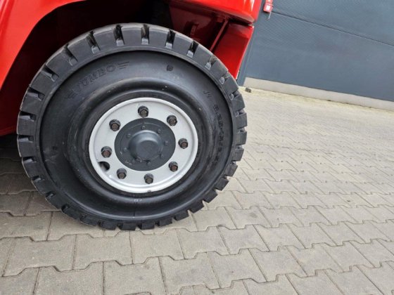 2019款卡尔玛DCG80-9柴油叉车