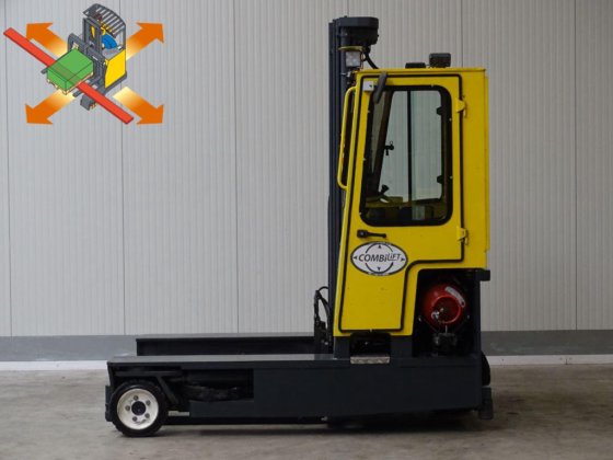 2006 年 Combilift C3000 四向侧装机