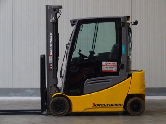 2017年永恒力EFG316电动四轮叉车