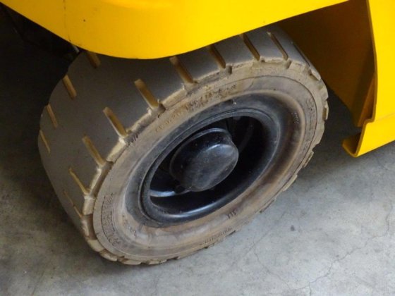 2017年永恒力EFG316电动四轮叉车