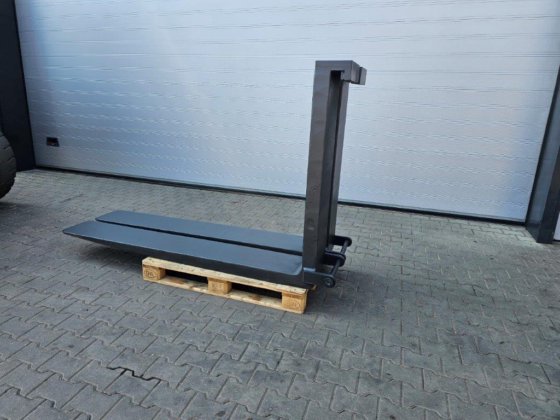 斯堪纳卡尔玛 16t 货叉