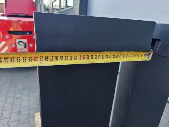 斯堪纳卡尔玛 16t 货叉