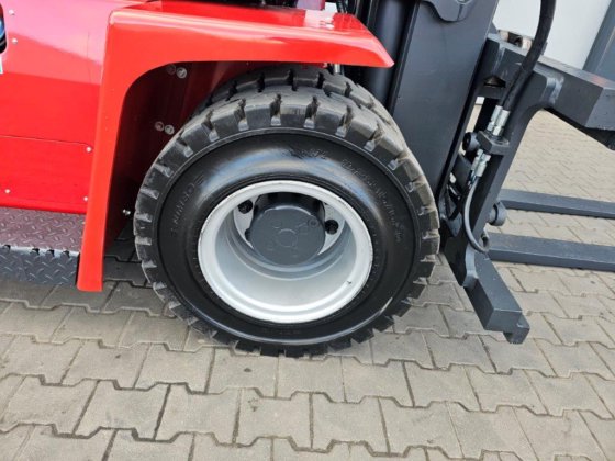 2017年卡尔玛DCF80-6柴油叉车