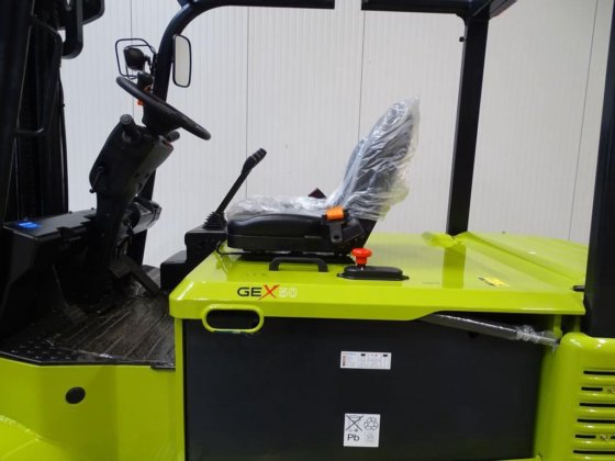 2023 Clark GEX50 - Container