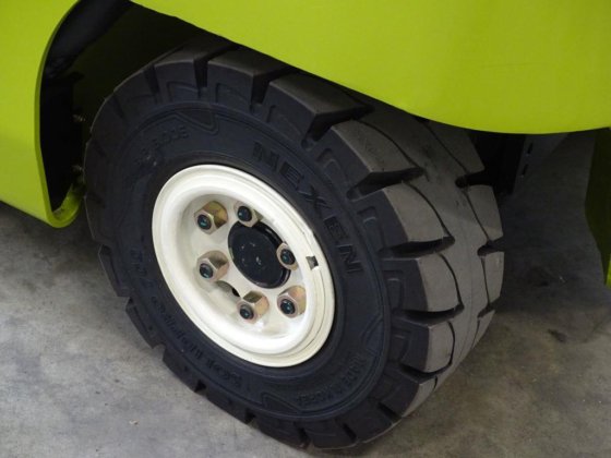 2023 Clark GEX50 电动四轮叉车