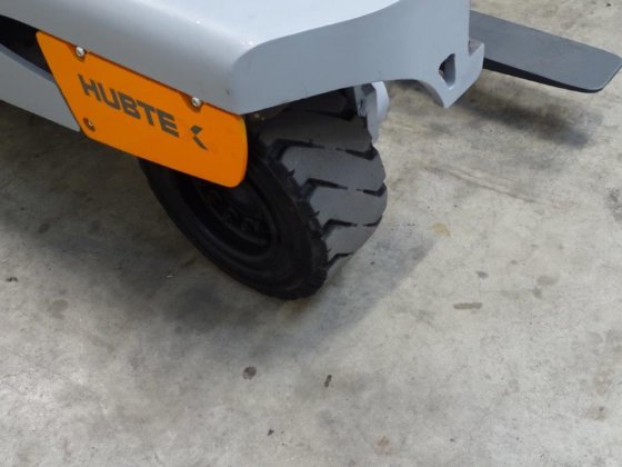 2012 Hubtex DQ45-G - TRIPLEX