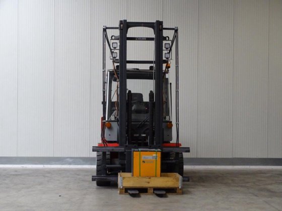 2014 Kalmar ECF70-6 - 全自由升降电动四轮叉车