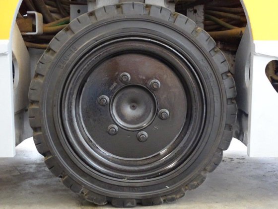 2012 Hubtex DQ45-G - TRIPLEX