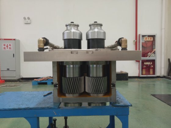 杭集高速线材生产线热轧整体式轧机机架辊箱