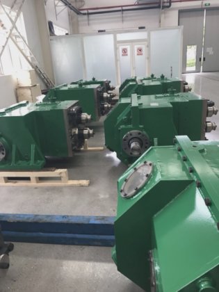 杭机线材轧机机架