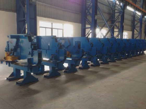 航机立式活套线材棒材预精加工机