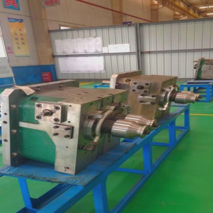 轧机航机齿轮箱