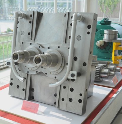 航吉135m滚轮箱HJ-RB135