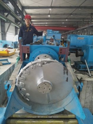 航机线材轧机锥齿轮箱