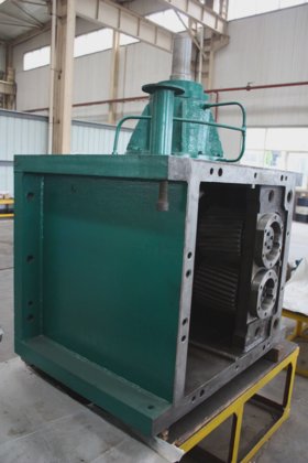 航机D285立式传输箱