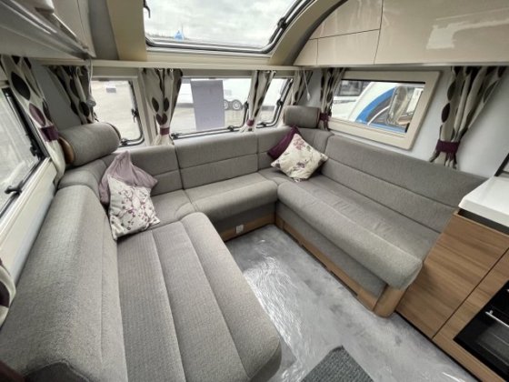 18 Adria Alpina 613 Uc Missouri In Weston Super Mare United Kingdom