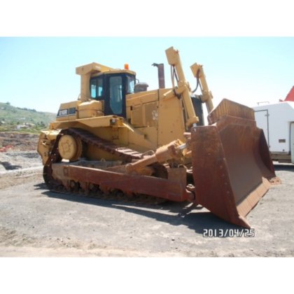 CAT Dozer D9N