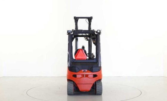 2017 Linde E25-01 387