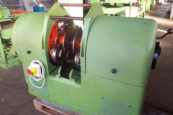 收入镶边器 镶边器