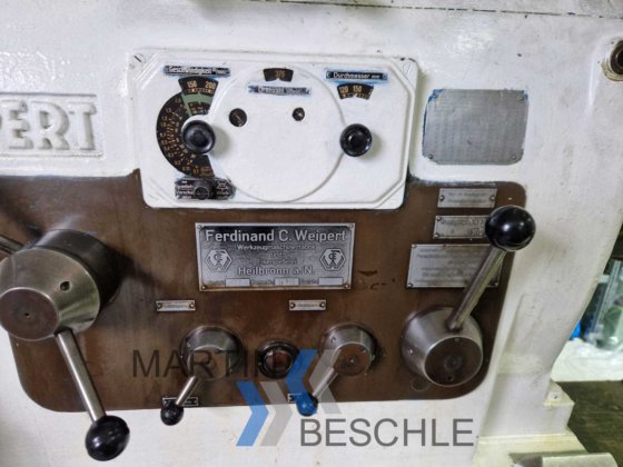 引导和进给主轴车床 WEIPERT