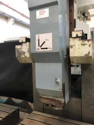 1998年 PFG CLV 1000-2B立式加工中心