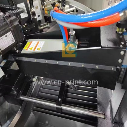 全自动意大利啤酒玻璃瓶丝网印刷机 伺服控制丝网印刷机