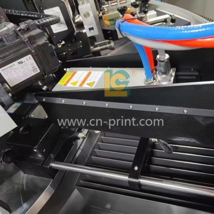 6色意大利全自动丝网印刷机