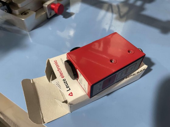 水びんのためのサーボ システム CNC 円柱スクリーン プリンター