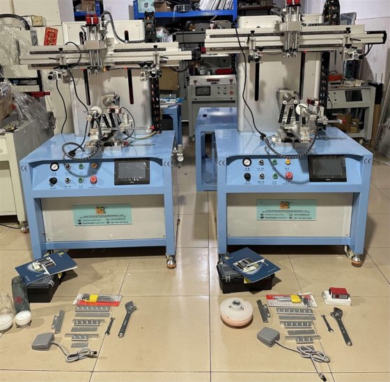 水びんのためのサーボ システム CNC 円柱スクリーン プリンター