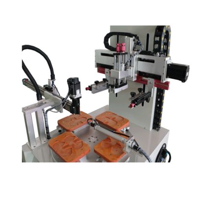 旋转工作台丝网印刷机和 Sevro 机械臂