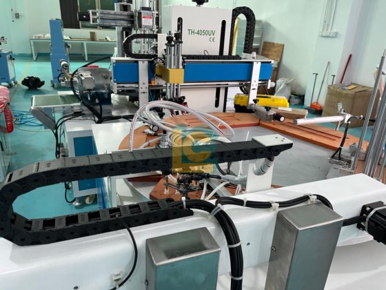 自动平板塑料尺固定式 UV 平板丝网印刷