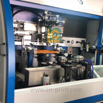 带烫金机的自动丝网印刷机