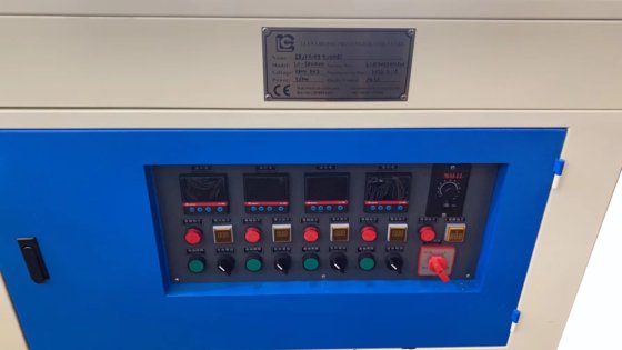 配备特尔丰传送带的红外干燥隧道