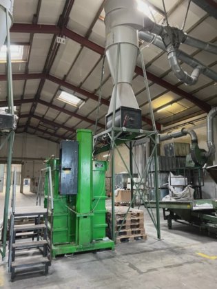 2008 Pressa per rifiuti -