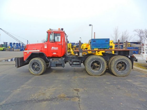 1990 Mack DM690SX in Houston,
