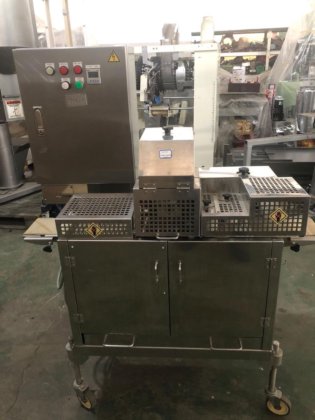 Rheon Typ NU101 Stanzmaschine