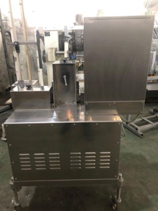 Rheon Typ NU101 Stanzmaschine