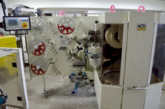 1995 Theegarten Pactec EK2 High Capacity Double Twist Wrapper in Chouf ...