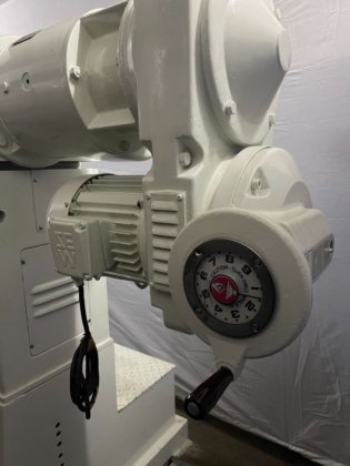 Comeck Gummiball-Formungsanlage