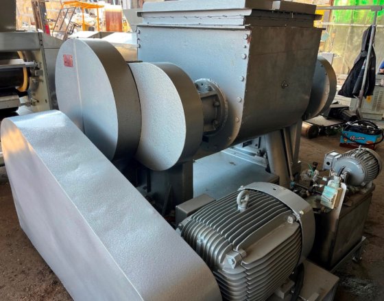 Mélangeur de gomme Baker Perkins