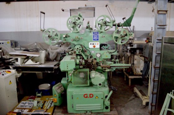 GD 2650 Cut & Fold Wrap Machine in Chouf, Lebanon