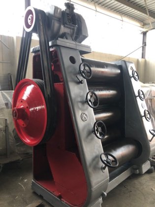 Refinadora Bauermeister de 5 rodillos