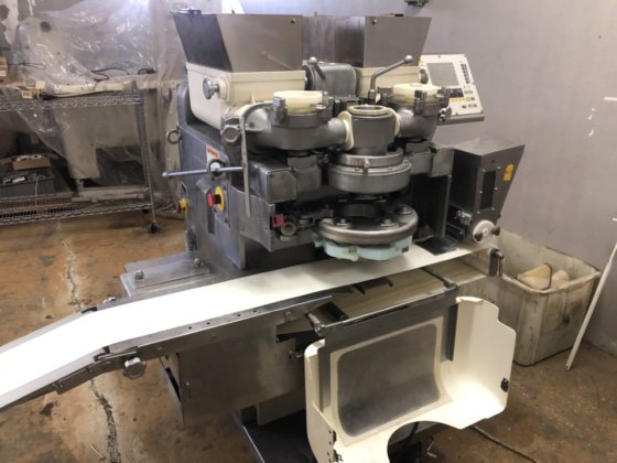 Machine à incruster Rheon KN550