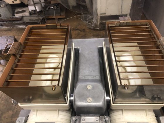 Machine à incruster Rheon KN550