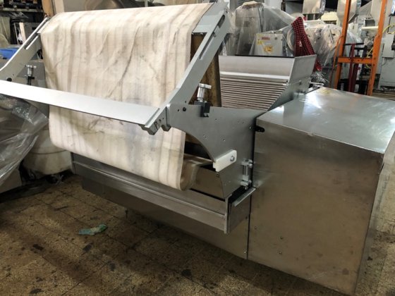 Baker Perkins 1-Meter-Biskuit-Rotationsfräse