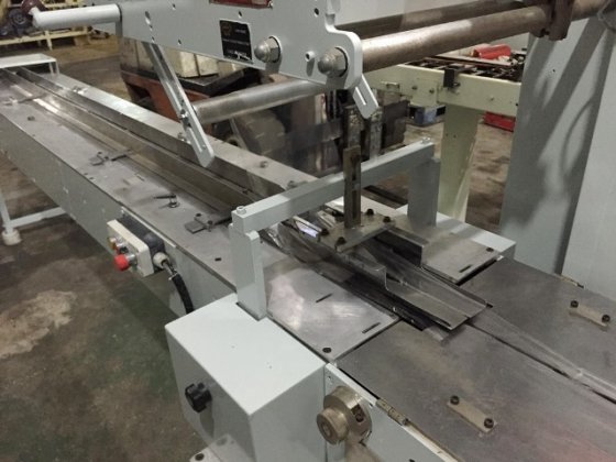 Aucouturier Flowpack Type 800