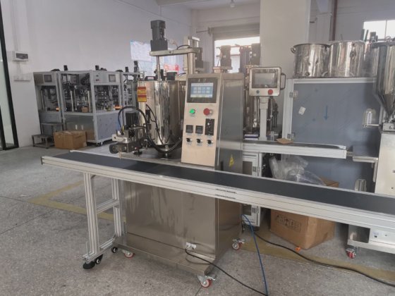 Single-Head Piston Filling Machine with