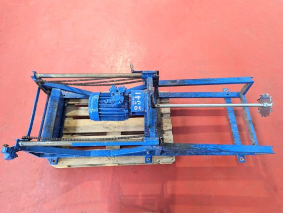 带壁支撑的溶解器